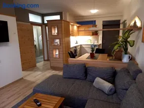 Appartamento adatto alle famiglie con giardino, barbecue e terrazza | Ammette cani - Image 4
