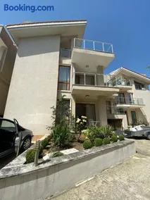 Beautiful Sun Village with sea view - Image 1