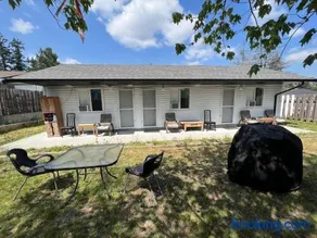 Guest Suite Private Retreat for 2 Guests With AC - 4 Units Available - Image 1