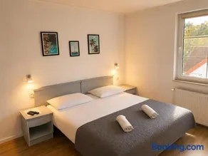 Apartamenty i Pokoje Magnolia 300m do plaży - Image 1