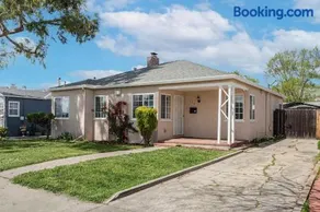 East SJ Entire 4Br Home Quiet - Image 1