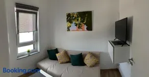 Main Boarding House - Image 3
