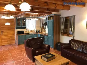 Balaton Rustic Guesthouse - Image 3