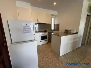 Apartamento Calella 4: Cerca Del Mar, Mascotas Bienvenidas - Es-323-80 - Image 1