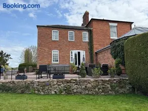 Garden cottage at The Glebe - Image 5