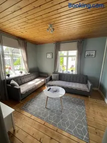 1 bedroom apartment, whole flat - Image 1
