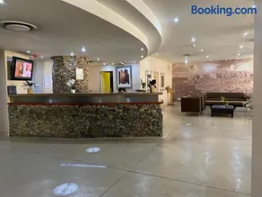 Mapungubwe Apartments - Image 3