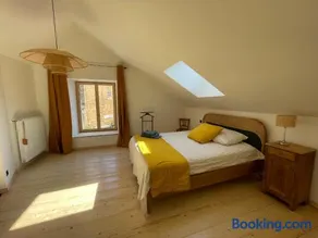 Maison près de la rivière - Image 2