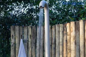 Lodge met eigen wellness onder de bomen - Image 2