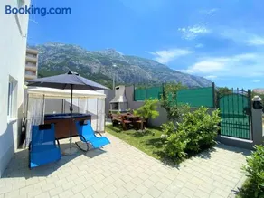 Lux Apartment Sea Shell with jacuzzi - Image 4