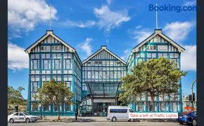 Harbour View Woolloomooloo - Image 1