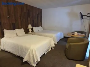 Valois Motel & Restaurant - Image 2