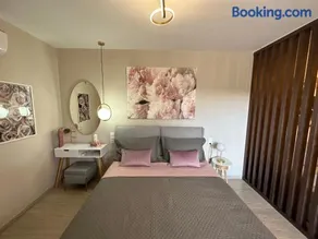 NIMA Holiday Home - Image 1