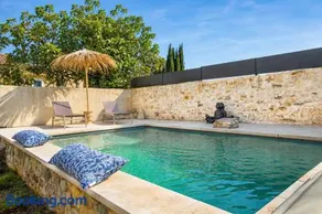 Familienorientiertes Ferienhaus mit Garten, Terrasse und privatem Pool | Perfekt für die Arbeit von Zuhause - Image 1