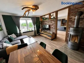 OESLAUER STUBE Gemütliches Apartment mit Kamin, Klimaanlage, Balkon, 3 Schlafzimmern, 2 Bädern, Modern, Familienfreundlich, Zentral, Vollausgestattet - Image 1