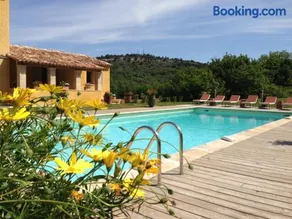 La Grande Bouisse gites avec piscine dans le Luberon, Provence - Image 1