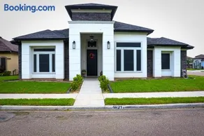 Modern coziness at its best! - Image 2