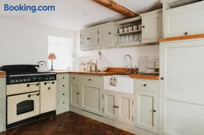 Lodge Cottage, Castleton - Image 4