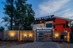 The Venue By Seasons Suites- - Image 1