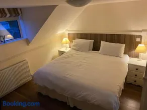 The Fleet Inn - Image 3