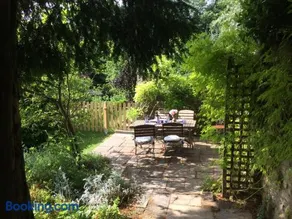 Yew Tree Cottage - Image 4