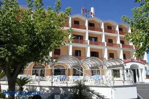 Hotel Talao - Image 1