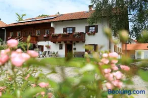 Lindlweberhof - Image 1