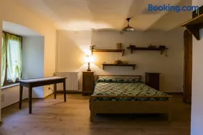 B&B 'L Cumbalot - Image 2