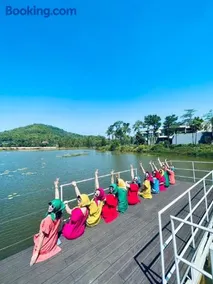 VILLA VENUS -Khu B Không mất vé cổng - tại Khu du lịch sinh thái Đại Lải - Image 2