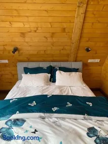 Marisel Escape Cabin - Image 3