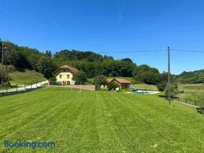 Ruralna kuca 'Villa Zagorka' za odmor sa bazenom i bočalištem - Image 2