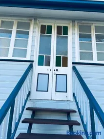 Beach Cottage Upstairs - Image 3