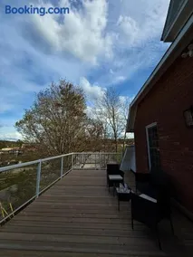 Downtown Huntsville Gem in Muskoka - Image 2