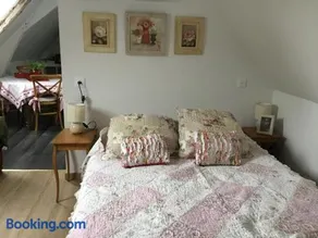 Appartement une chambre Avec Jardin - Image 2