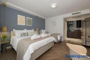 Makarska City Bay Studios - Image 2