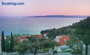 New Gallery Apartment with Beautiful View - Image 4
