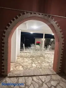 Garden house - Image 3