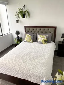 Hermosa habitación independiente cerca a Miraflores - Image 2