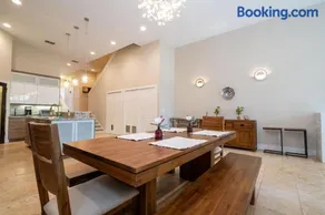 3-Bedroom Luxury House - Image 1