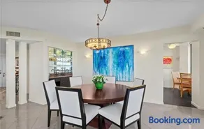 Elegant Naples Gulf Front Luxury Escape - Image 1