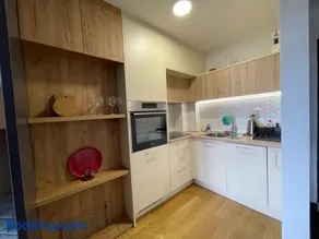 V5 Apartments - Image 4