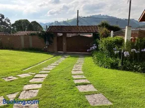 Chalé das Flores - Refúgio com clima de chácara no Centro de Gonçalves - Image 2