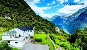 Fjellhagen - Geirangerfjord view - Image 1