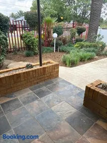 khayelihle guest house - Image 2