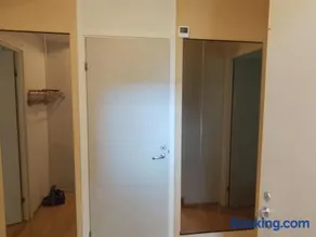 Furnished two-room apartment for short-term living - Image 2