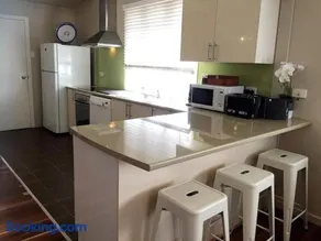 DuknWilla Beach Cottage - Image 2