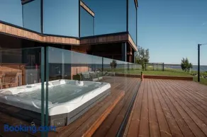 Luxury Resort Reiu - Image 2