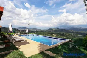 FINCA CON VISTA DESLUMBRANTE - Rinconada, descanso total - Image 2
