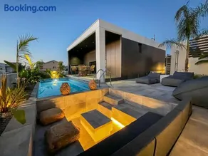 PhySea Villa - Image 1