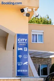 City Apartments - Image 4